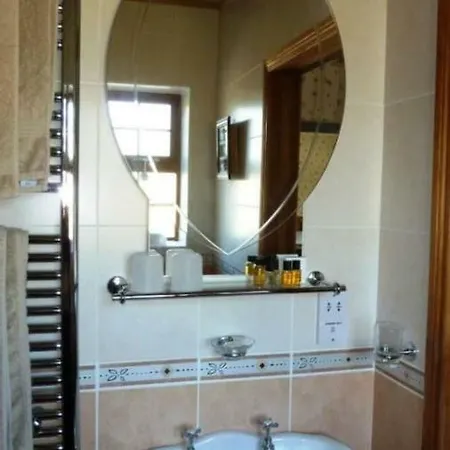 Bed & Breakfast Rivendell 3*